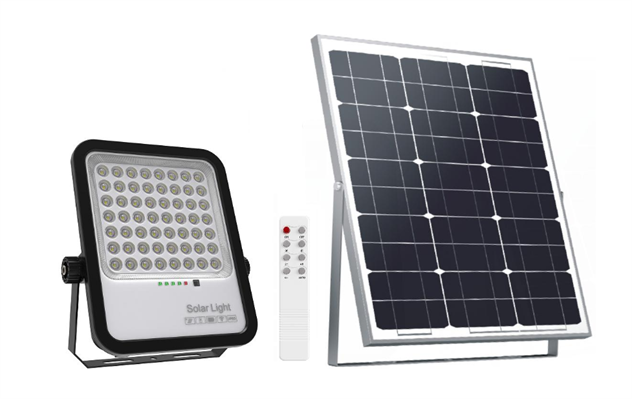 Faro LED 100W con Telecomando e Pannello Solare 6000K IP65